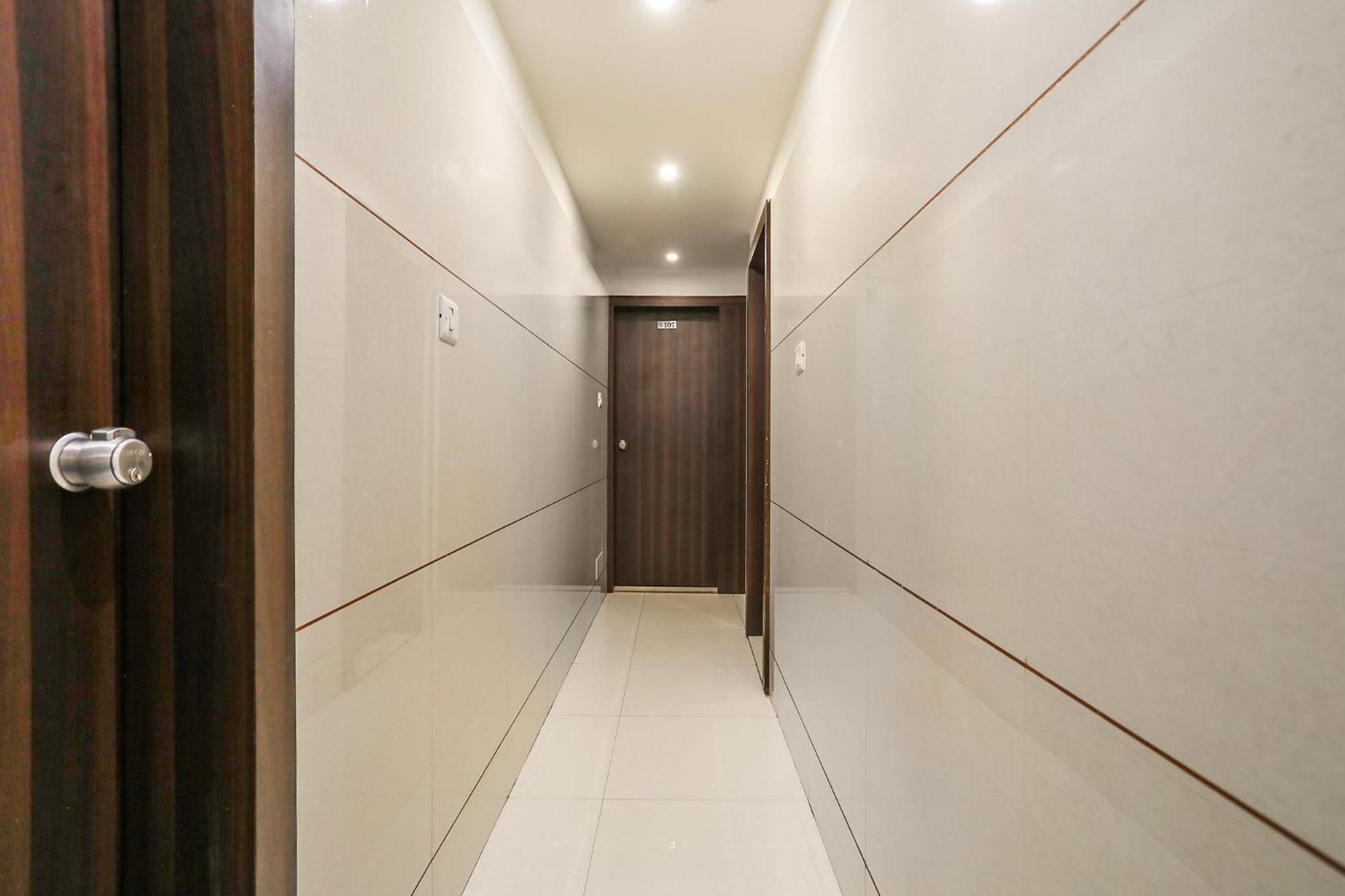 Fabhotel Sk Rajkot Exterior foto
