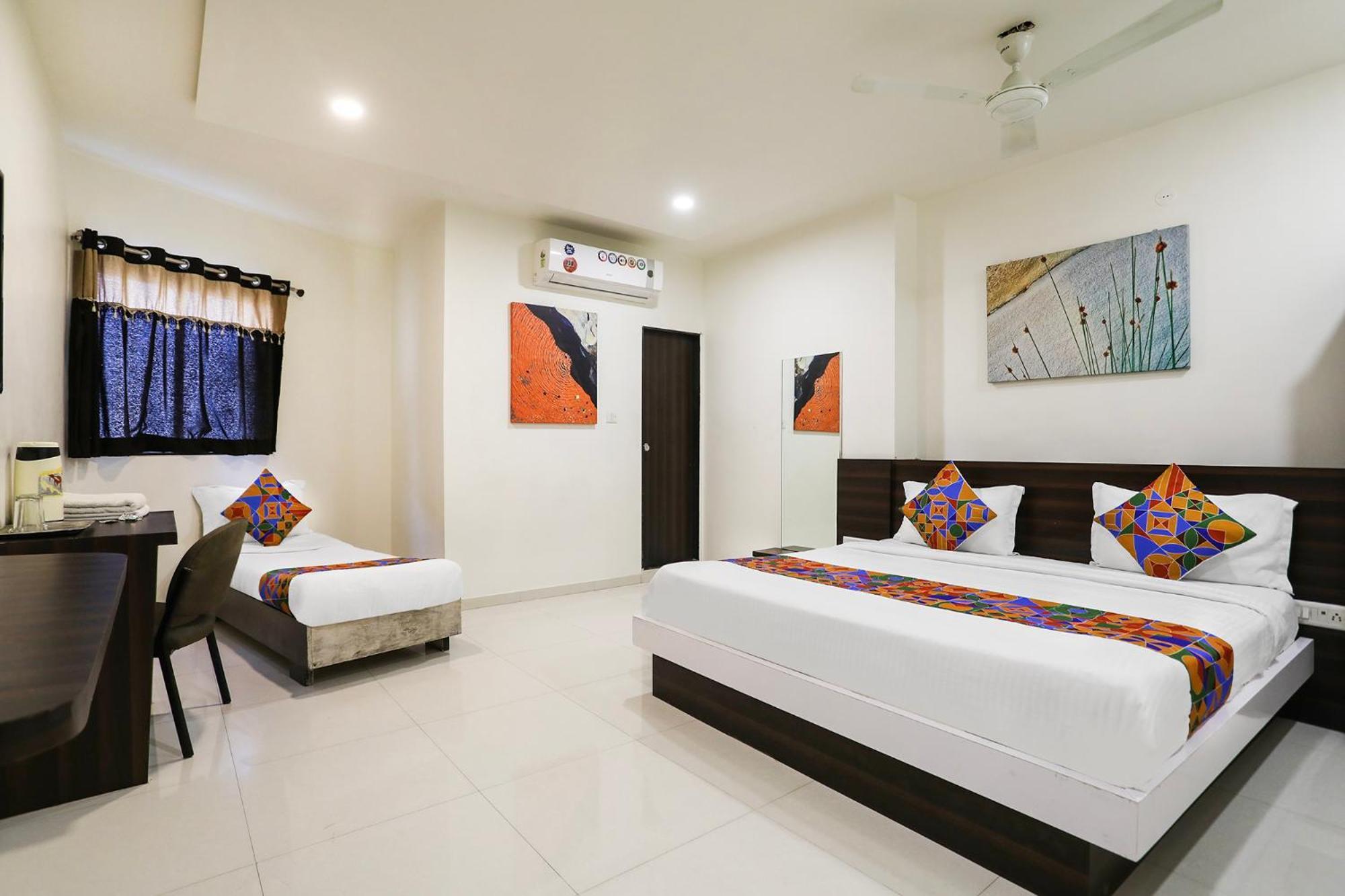 Fabhotel Sk Rajkot Exterior foto